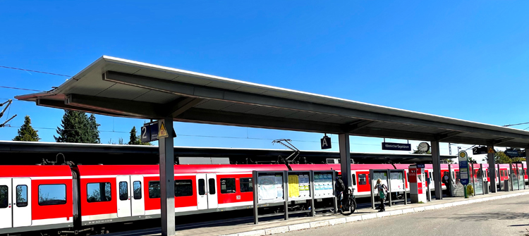 2 S-Bahnhöfe innerhalb weniger Minuten erreichbar: Dürrnhaar und Höhenkirchen